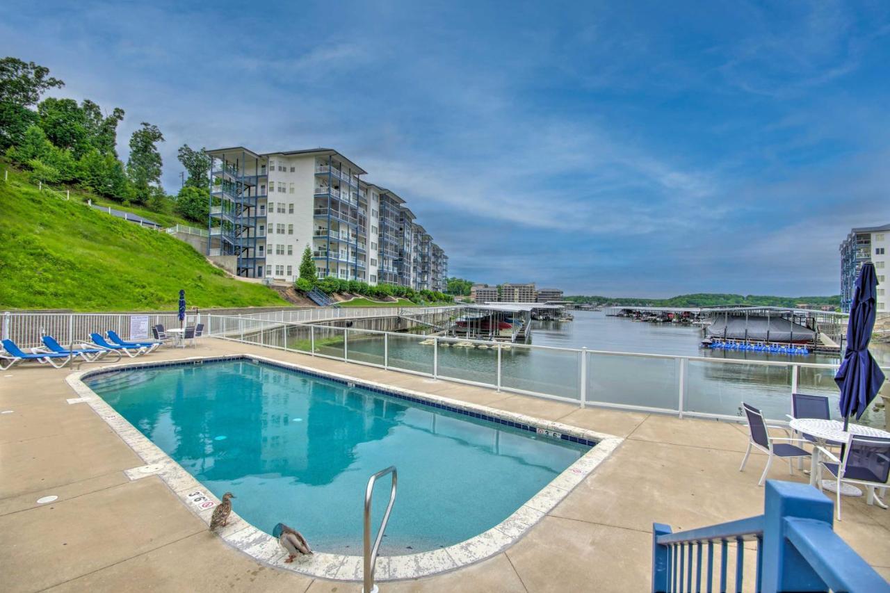 Breezy Lake Ozark Escape Dock, Slip And Pool! ภายนอก รูปภาพ