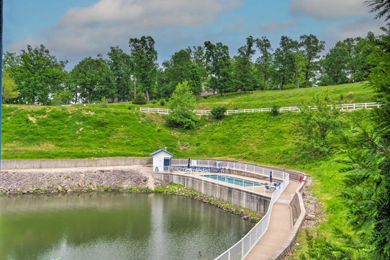 Breezy Lake Ozark Escape Dock, Slip And Pool! ภายนอก รูปภาพ